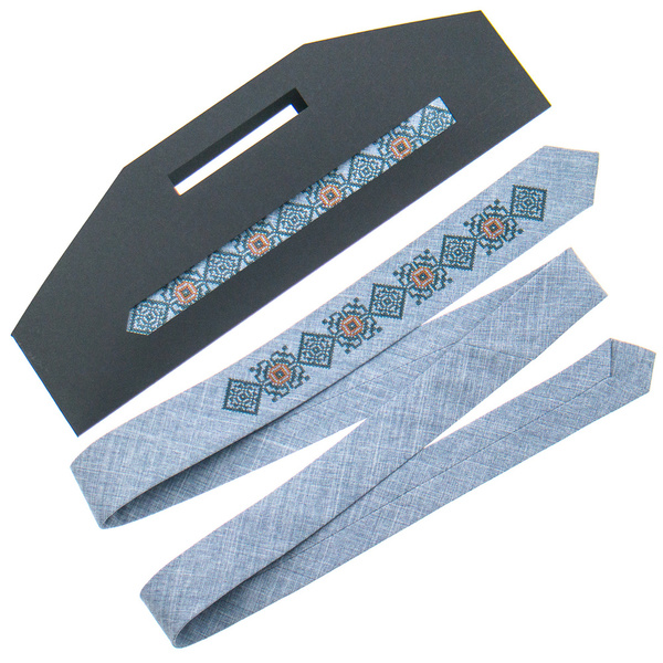 Купити Вузька краватка з вишивкою НАШI РEЧI (Nashi Rechi)